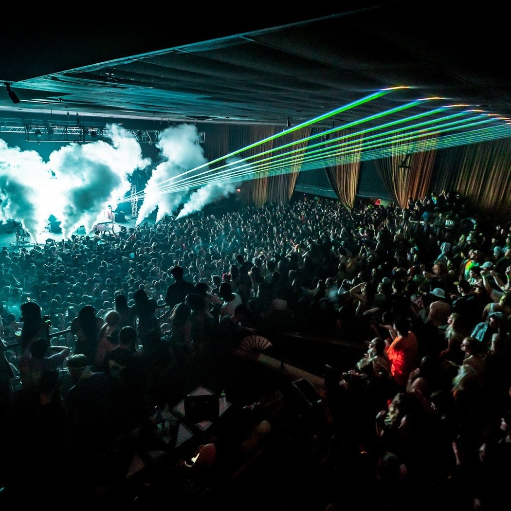 Skyway Theatre 1